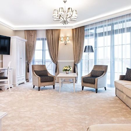 Boutique Odyseja & Spa Ciechocinek Eksteriør billede A suite at the hotel