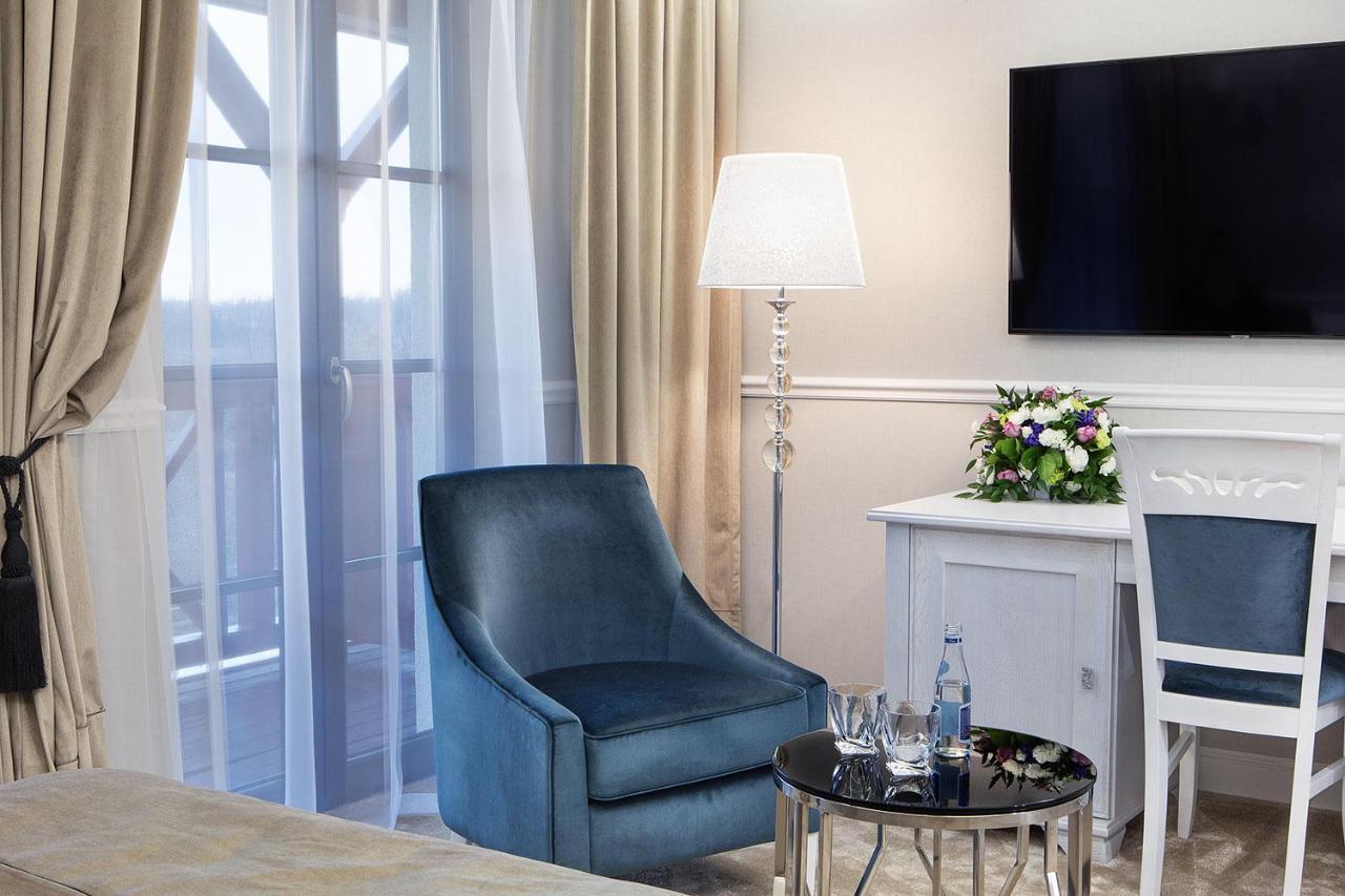 Boutique Odyseja & Spa Ciechocinek Eksteriør billede A room at the hotel